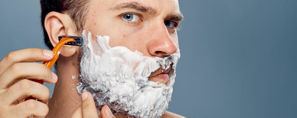 How to choose the best razor for close shaves and smooth skin