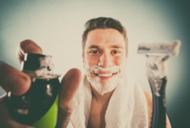 Different types of shaving blades and razors for men
