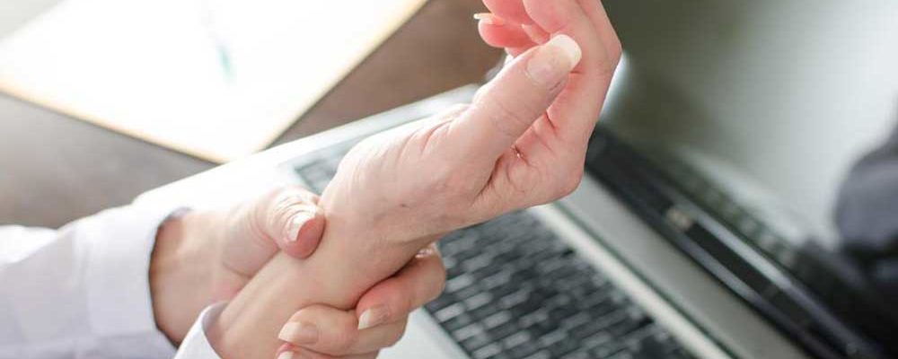 4 Major Causes of Hand Numbness