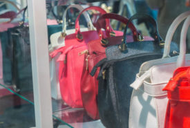 A guide to choosing the right designer coach handbag