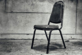 Church chairs –types and factors to consider for selection