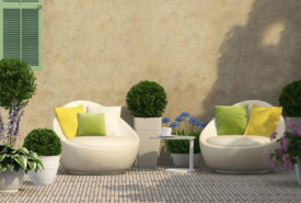 Here’s a complete buying guide for patio chair cushions