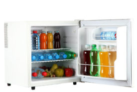 How to choose between chest freezers and upright freezers