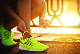 How to choose the right athletic shoes