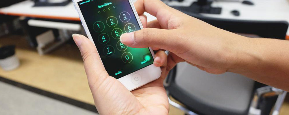 Is it necessary to unlock all smartphones?