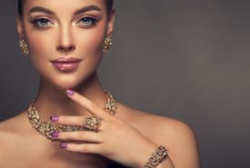 Popular Reasons Why Women Love Jewelry
