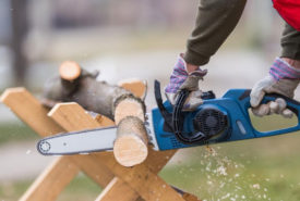 The benefits of using a petrol chainsaw