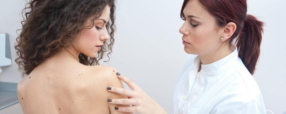 The risk factors that may cause breast cancer