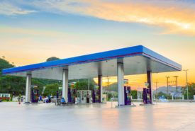 Top 6 gas companies to fill up at your next stop