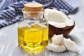 How to get gorgeous hair with coconut oil